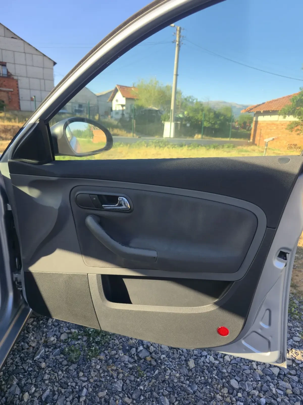 Seat Ibiza 1.4i, снимка 9 - Автомобили и джипове - 55162451