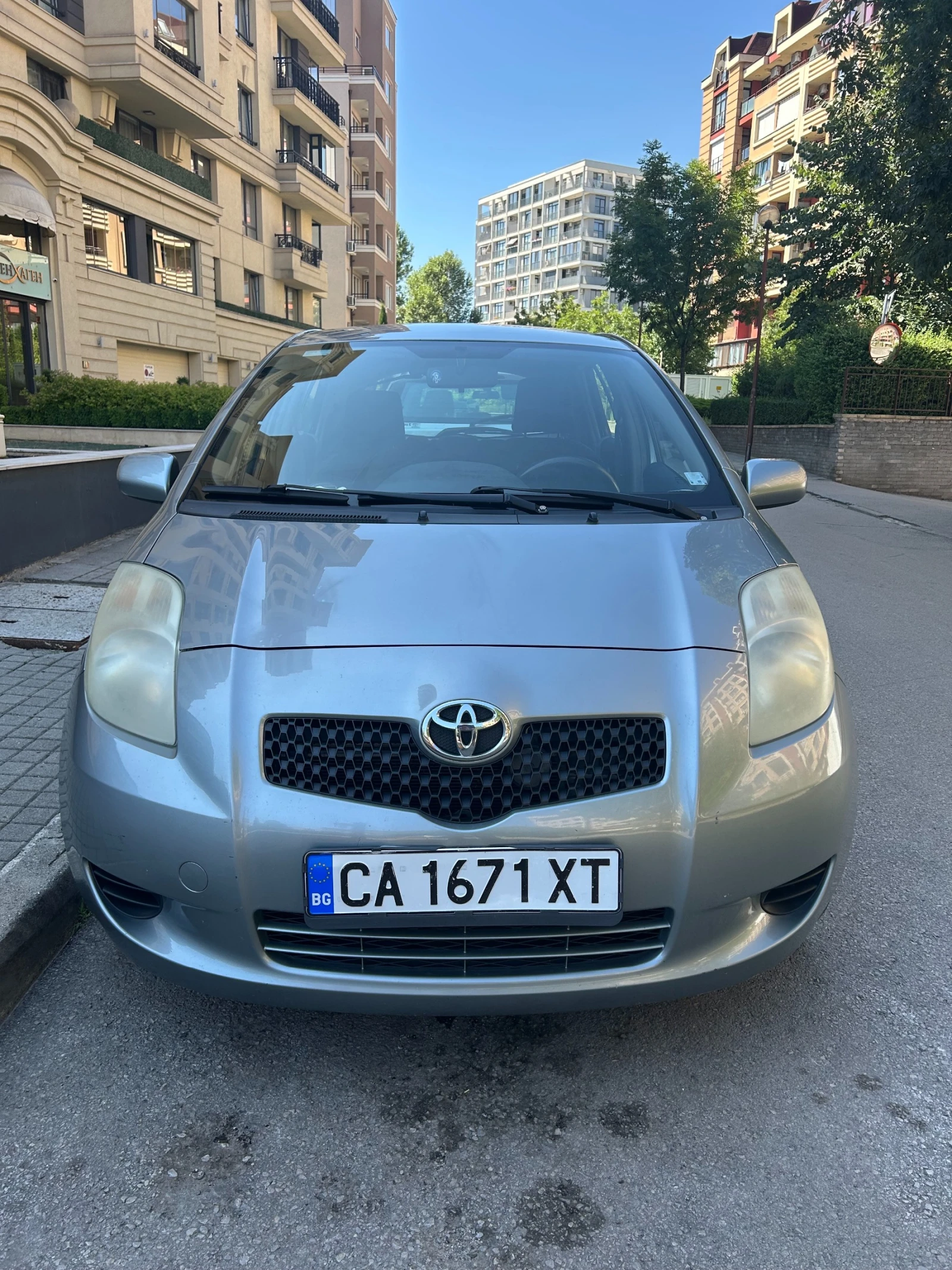 Toyota Yaris 1.4 D-4D, снимка 4 - Автомобили и джипове - 55423352