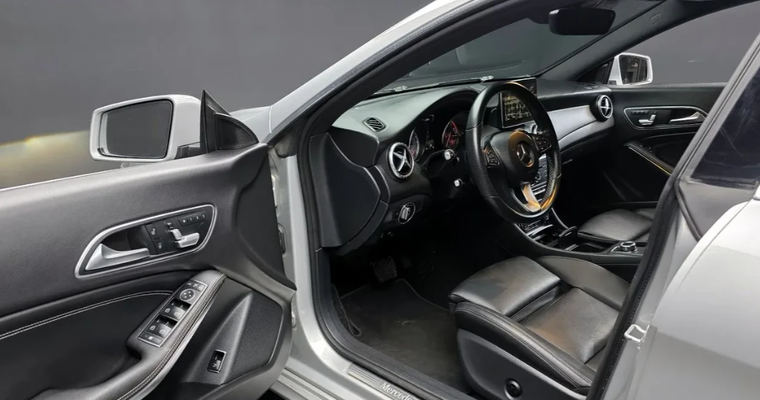 Mercedes-Benz CLA 200 * АвтоКредит* (ЦЕНА ДО БГ), снимка 9 - Автомобили и джипове - 55484398