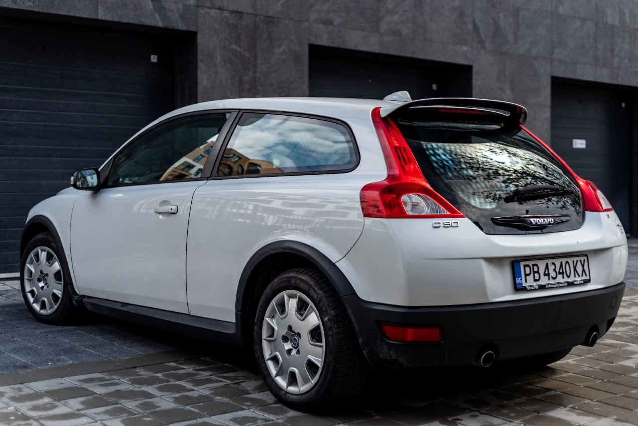 Volvo C30, снимка 9 - Автомобили и джипове - 55511902