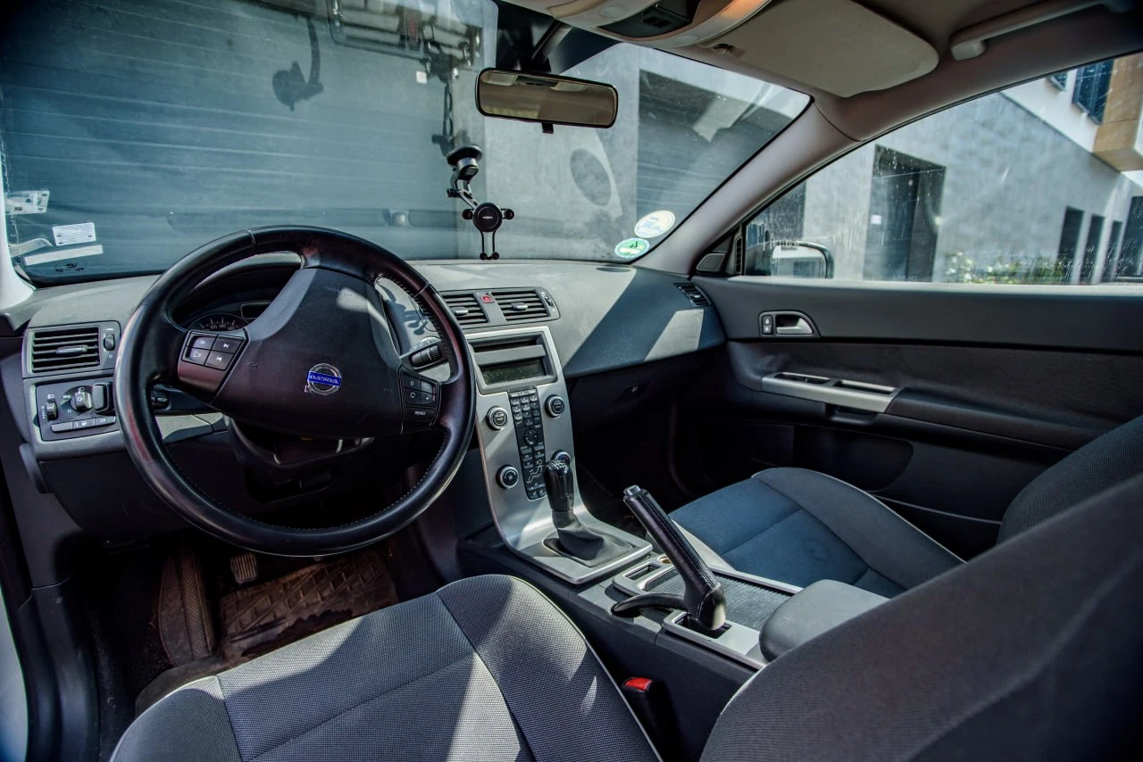 Volvo C30, снимка 13 - Автомобили и джипове - 55511902