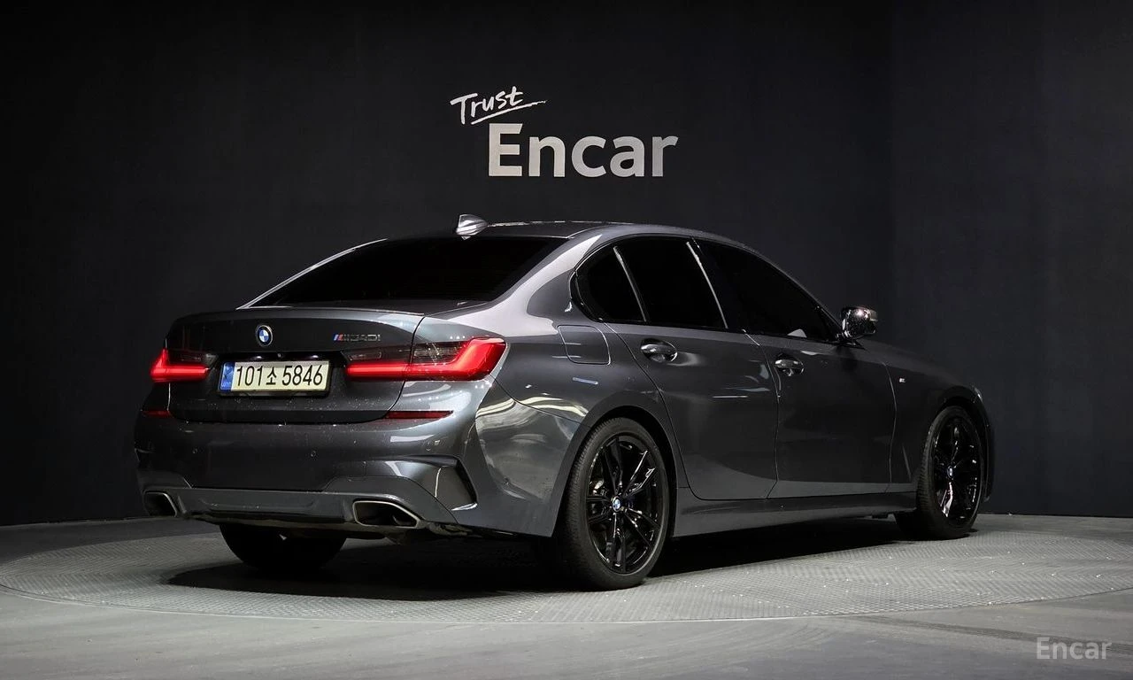 BMW 340 HARMON* KARDON* ДИСТРОНИК* ХЕДЪП* 360КАМЕРА* , снимка 2 - Автомобили и джипове - 55691224