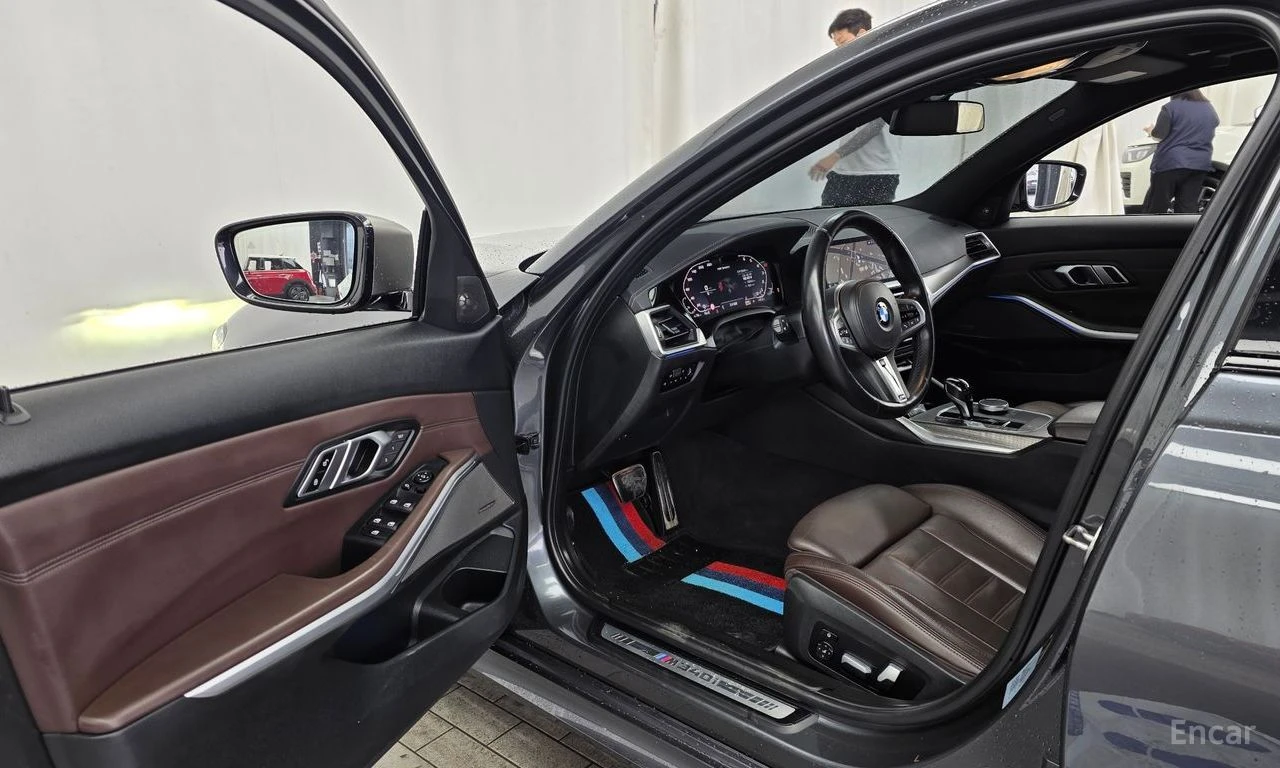 BMW 340 HARMON* KARDON* ДИСТРОНИК* ХЕДЪП* 360КАМЕРА* , снимка 5 - Автомобили и джипове - 55691224