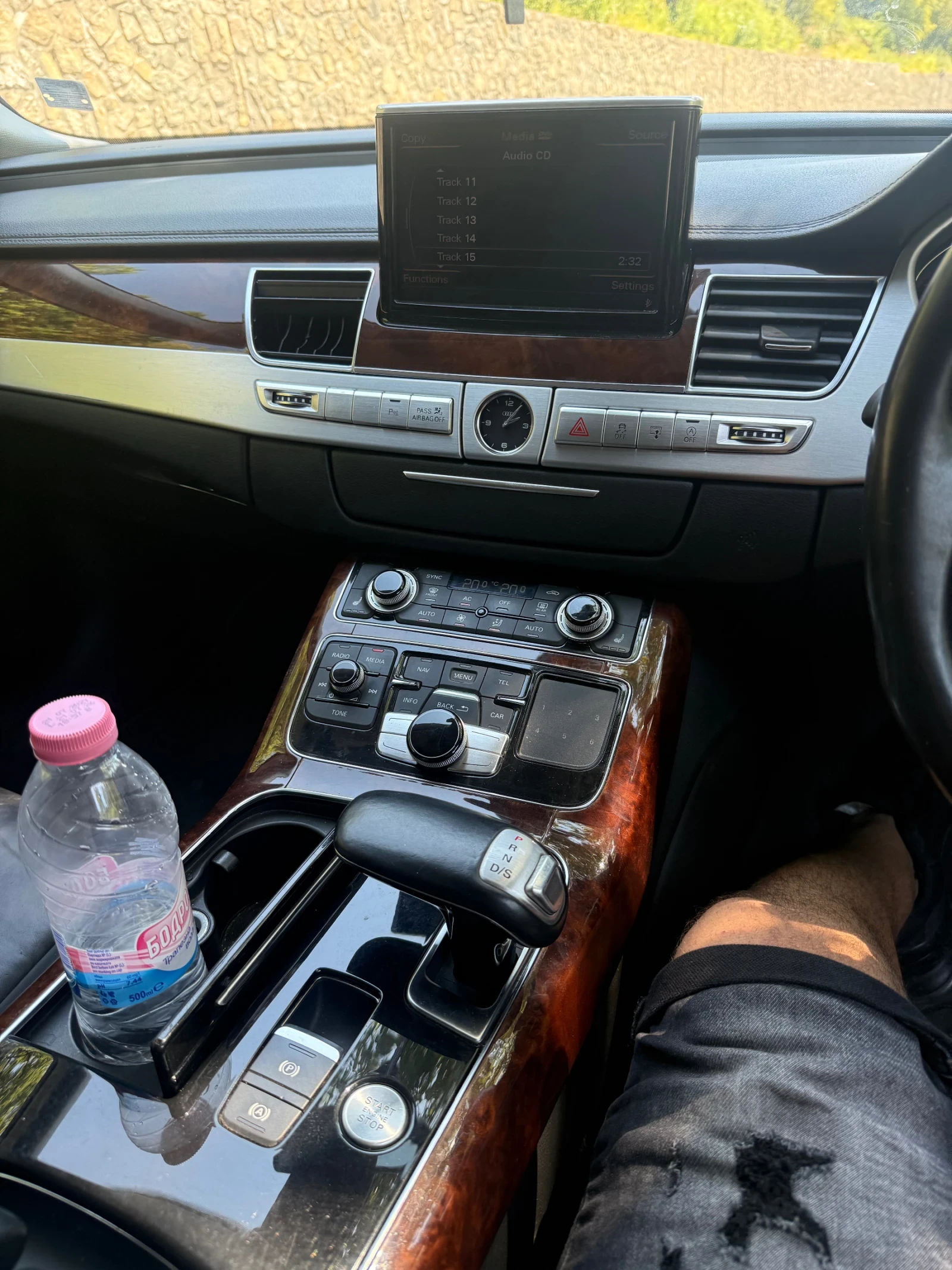 Audi A8 3.0TDI, снимка 16 - Автомобили и джипове - 55715444