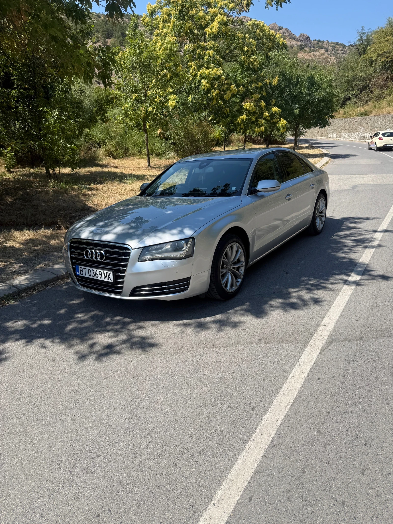Audi A8 3.0TDI, снимка 4 - Автомобили и джипове - 55715444