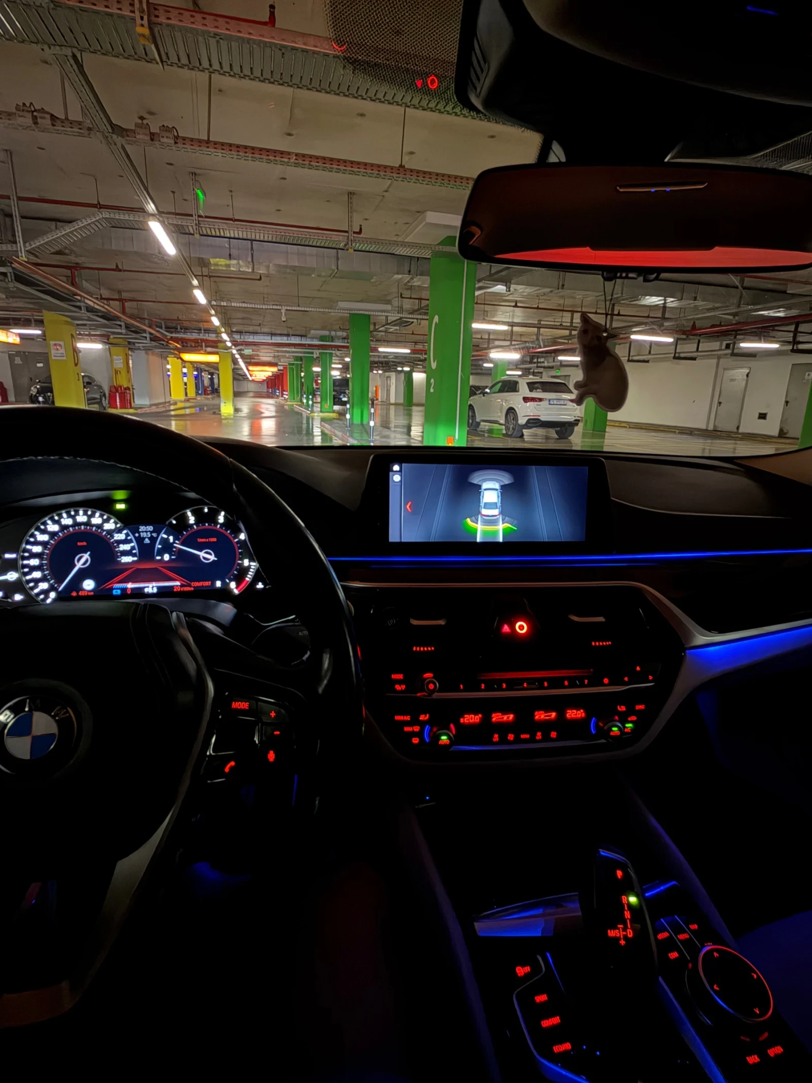 BMW 520 520d, XDRIVE, снимка 11 - Автомобили и джипове - 55928354