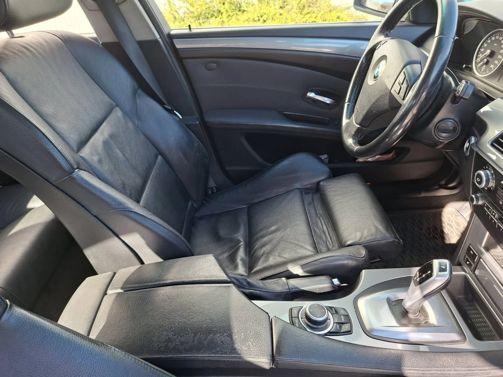 BMW 520, снимка 8 - Автомобили и джипове - 56315416