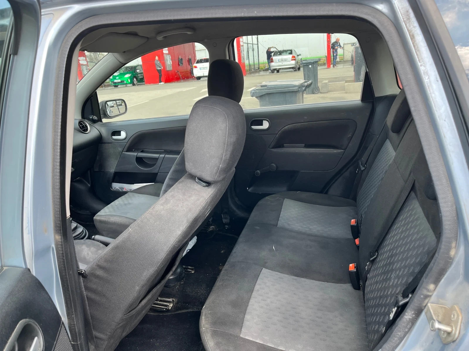 Ford Fiesta, снимка 11 - Автомобили и джипове - 56316873