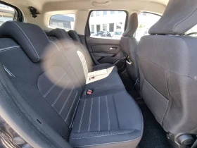 Dacia Duster 1.3 TCe 150 EDC, снимка 16