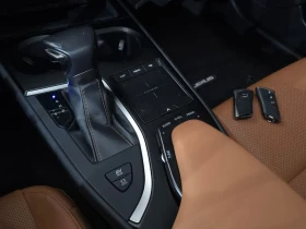 Lexus UX 50H 2.0 Awd, снимка 9