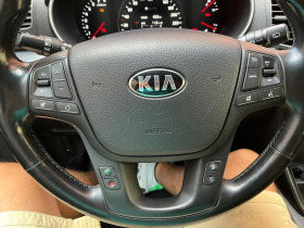 Kia Sorento 2.4GDi, снимка 10 - Автомобили и джипове - 42416237