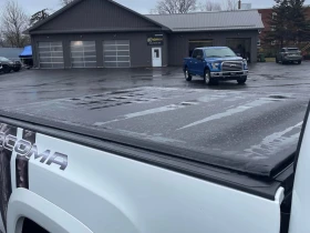 Toyota Tacoma * 4x4 Double Cab V6 Auto TRD Off Road * CARFAX * Б - 21000 € / 41072.43 лв. - 11847590 10