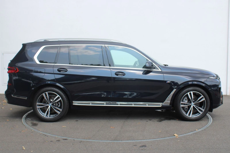 BMW X7 40i/FACELIFT/ xDrive/M-SPORT/ SKY LOUNGE/ HEAD UP/, снимка 7 - Автомобили и джипове - 47575872