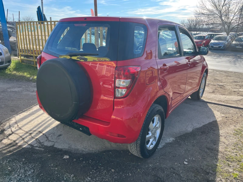 Daihatsu Terios 1.5 БЕНЗИН 4Х4, снимка 5 - Автомобили и джипове - 52954598