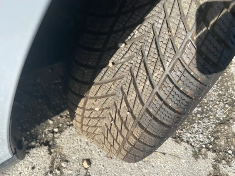 Skoda Karoq Има видеоклип към обявата!, снимка 15 - Автомобили и джипове - 53522209