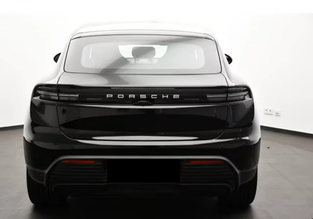 Porsche Macan 4* ELECTRIC* CAM* DISTR* MEMORY* CARPLAY* , снимка 4 - Автомобили и джипове - 54263756