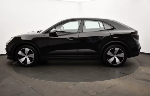 Porsche Macan 4* ELECTRIC* CAM* DISTR* MEMORY* CARPLAY* , снимка 6 - Автомобили и джипове - 54263756