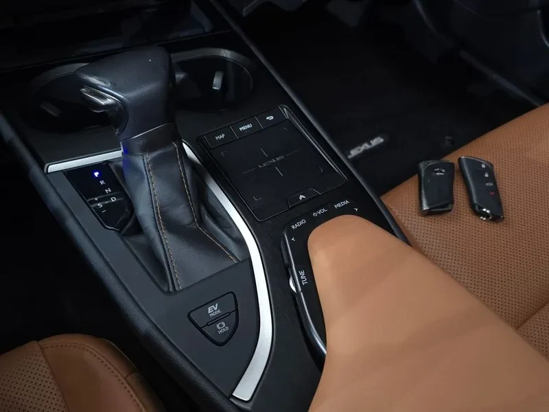 Lexus UX 50H 2.0 Awd | Mobile.bg � ����������� 9