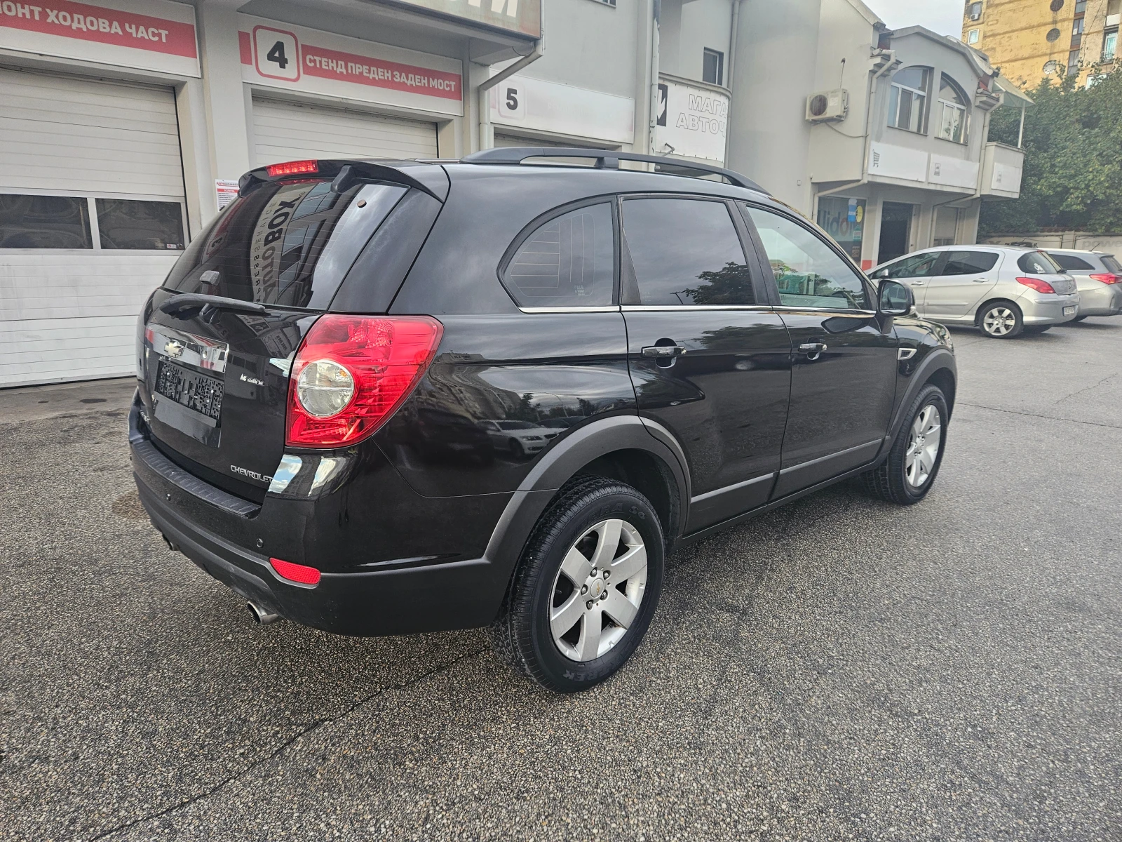 Chevrolet Captiva 2.2d (163 Hp) 7 места - изображение 4