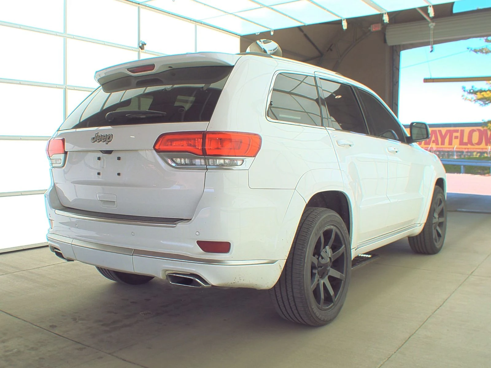 Jeep Grand cherokee Summit* Обдух* Haman/Kardon* TВ* Дистроник* Пано*  - изображение 6
