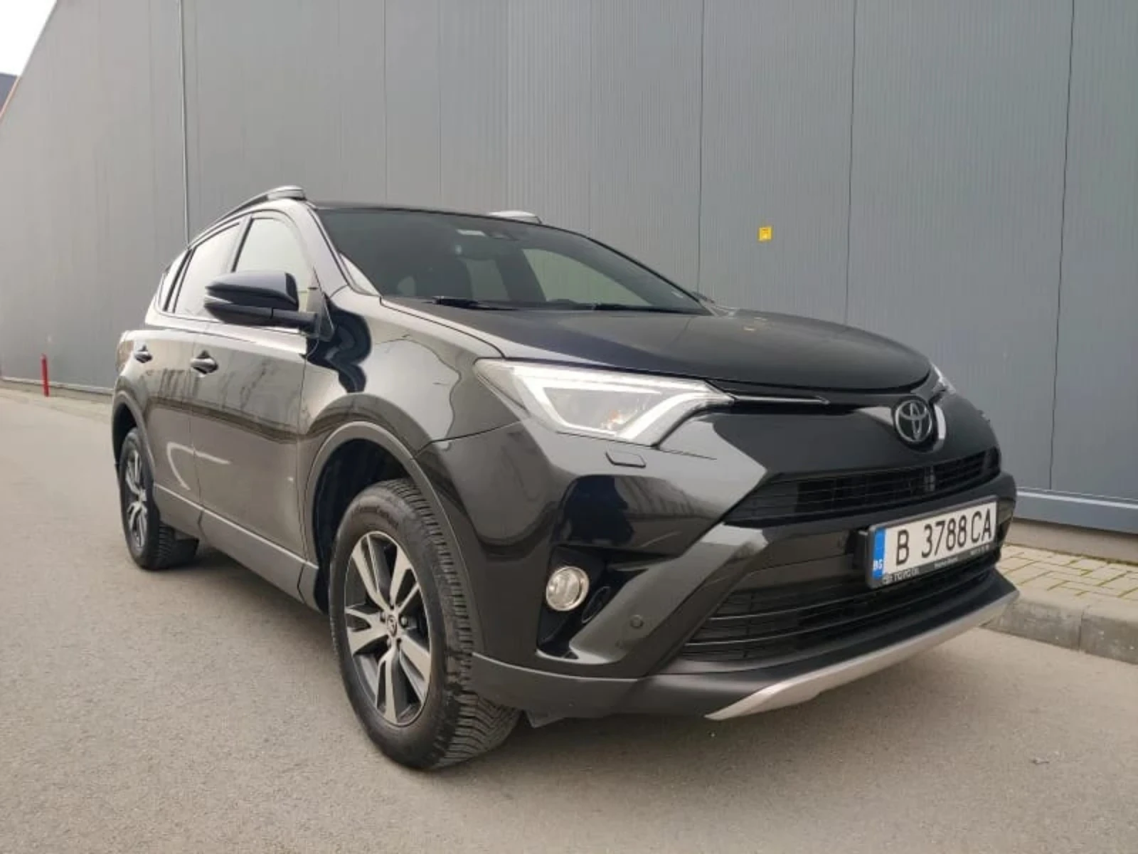 Toyota Rav4 2.0 AWD - изображение 2