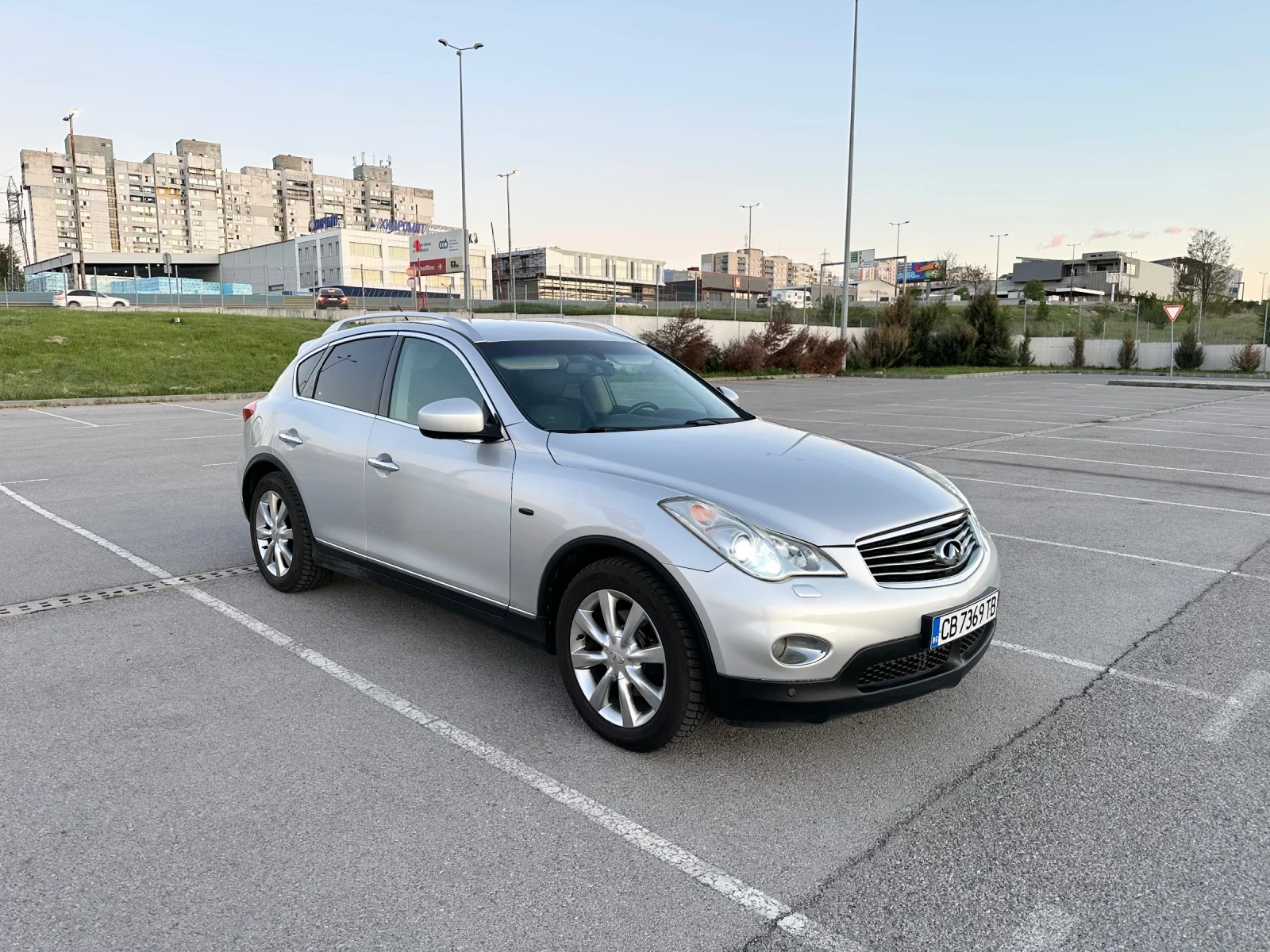 Infiniti Ex37 3.7i | Camera 360 | Bose | TOP - изображение 2