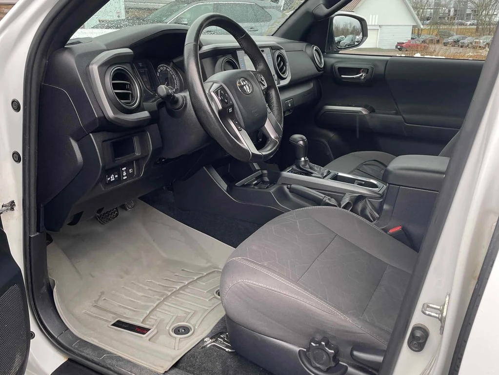 Toyota Tacoma * 4x4 Double Cab V6 Auto TRD Off Road * CARFAX * Б - изображение 5