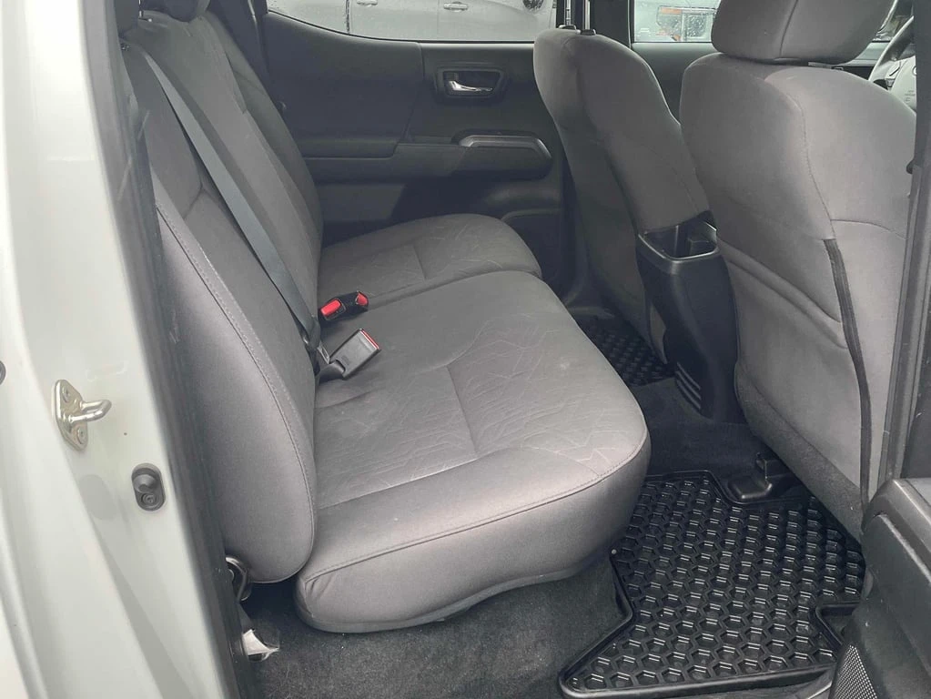 Toyota Tacoma * 4x4 Double Cab V6 Auto TRD Off Road * CARFAX * � | Mobile.bg � ����������� 11