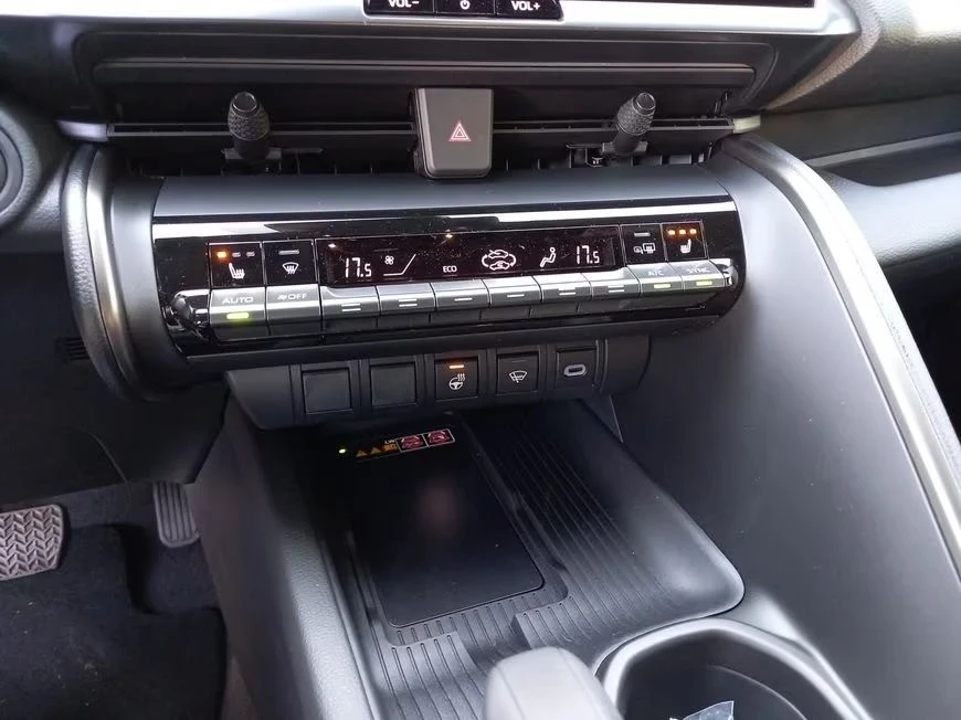 Toyota C-HR C-HR 2.0 Hybrid Teamplayer, Technik-Paket, Kamer | Mobile.bg � ����������� 12