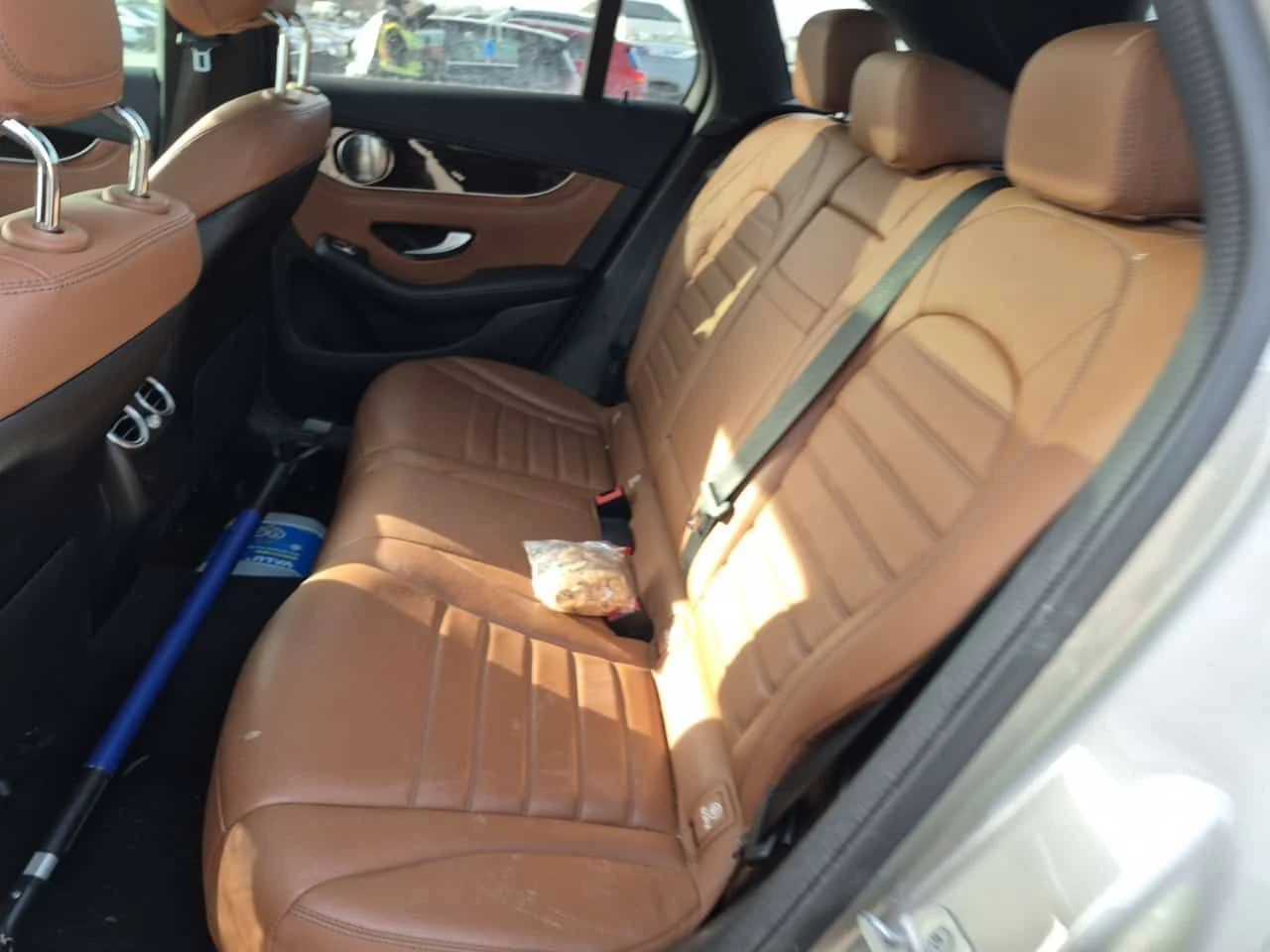 Mercedes-Benz GLC * 300 * CARFAX * БЕЗ ПЪРВОНАЧАЛНА ВНОСКА, снимка 11 - Автомобили и джипове - 53981642