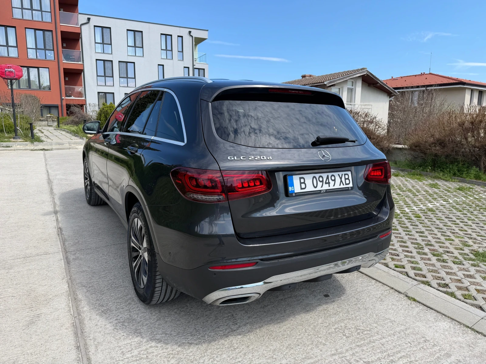 Mercedes-Benz GLC 220 GLC 220D, 9G TRONIC, снимка 4 - Автомобили и джипове - 54256027