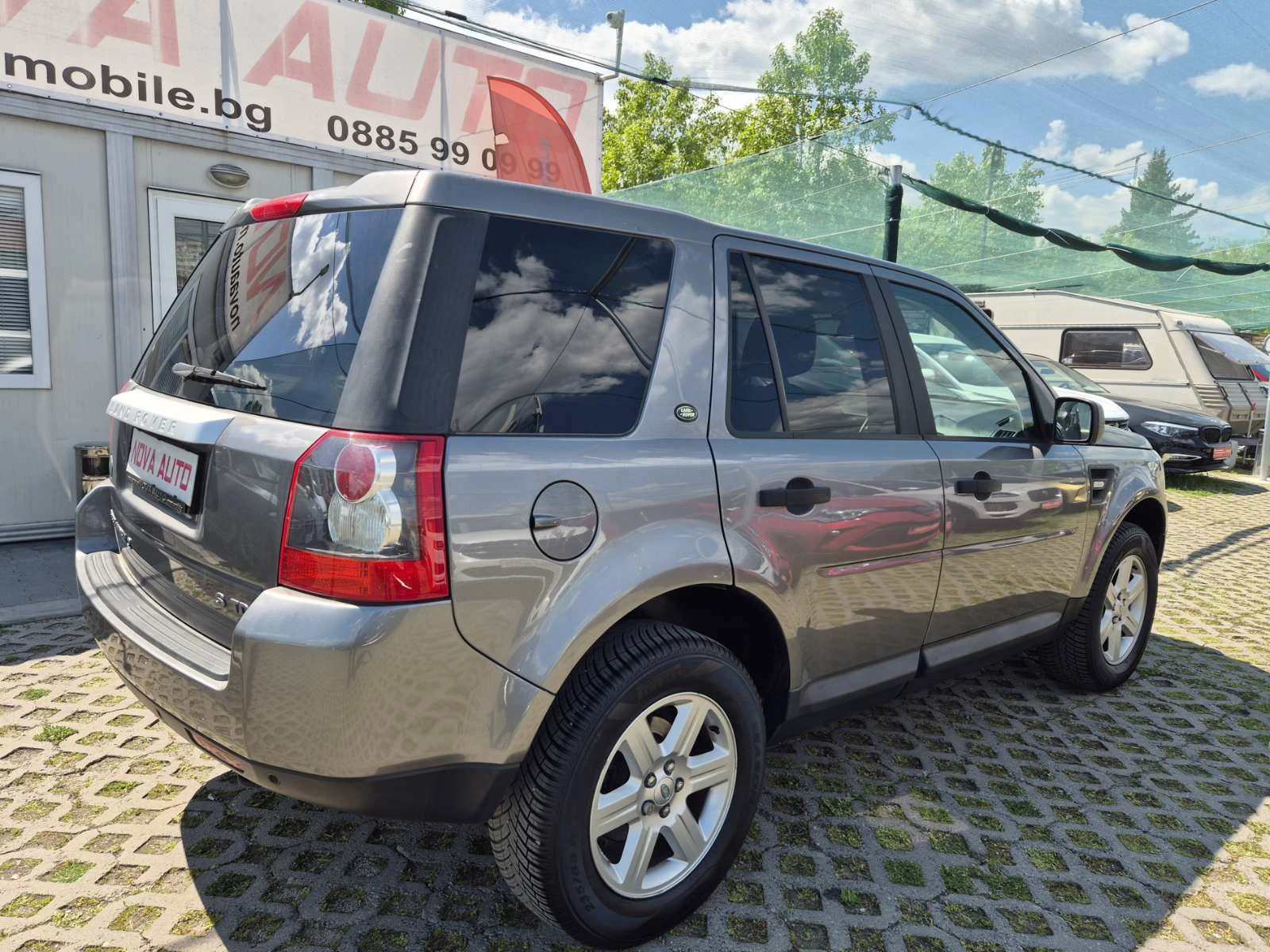 Land Rover Freelander AUTOMATIC-4X4, снимка 4 - Автомобили и джипове - 54432366