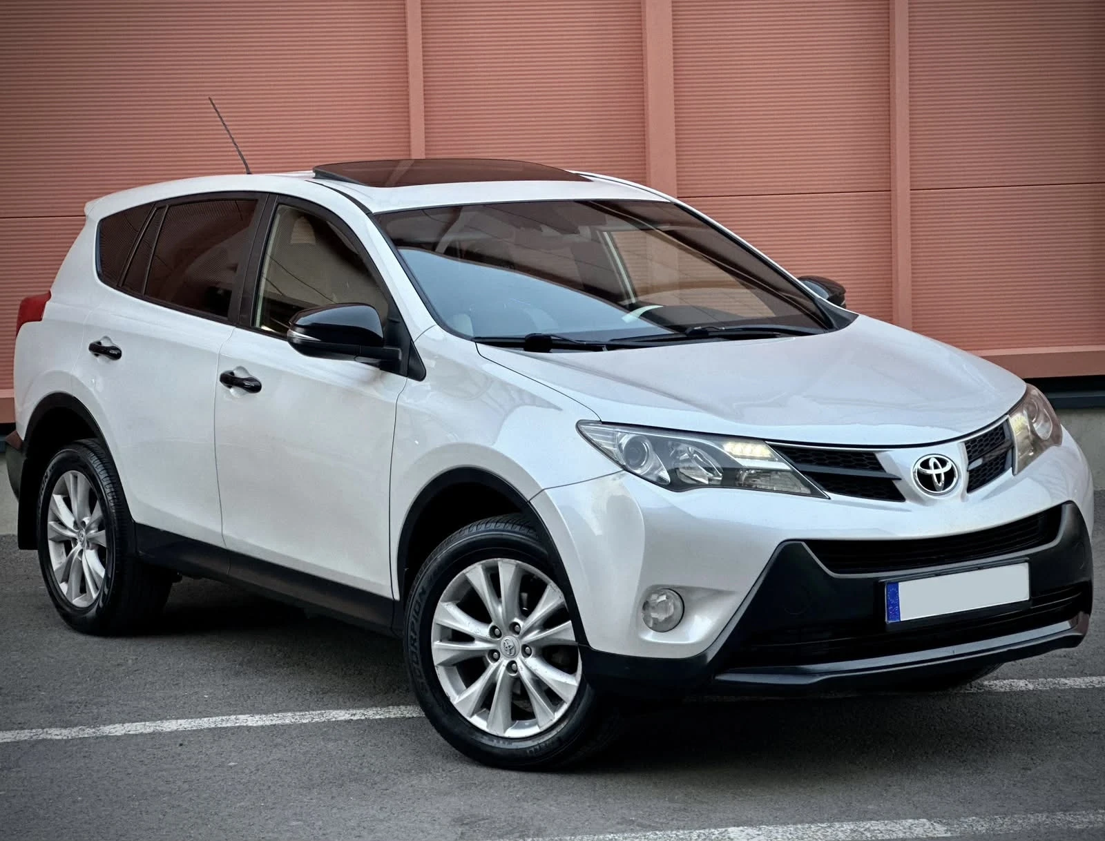 Toyota Rav4 АВТОМАТИК* ДИЗЕЛ* ПОРЪЧКОВ