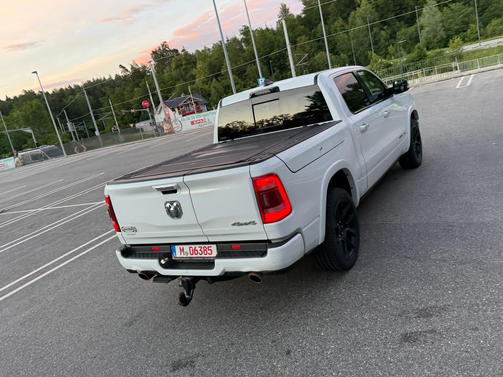 Dodge RAM 1500 Limiteg LongHorn Grew Cab 5.7-Hemi-ГАЗ, FUL, , , снимка 17 - Автомобили и джипове - 54769315