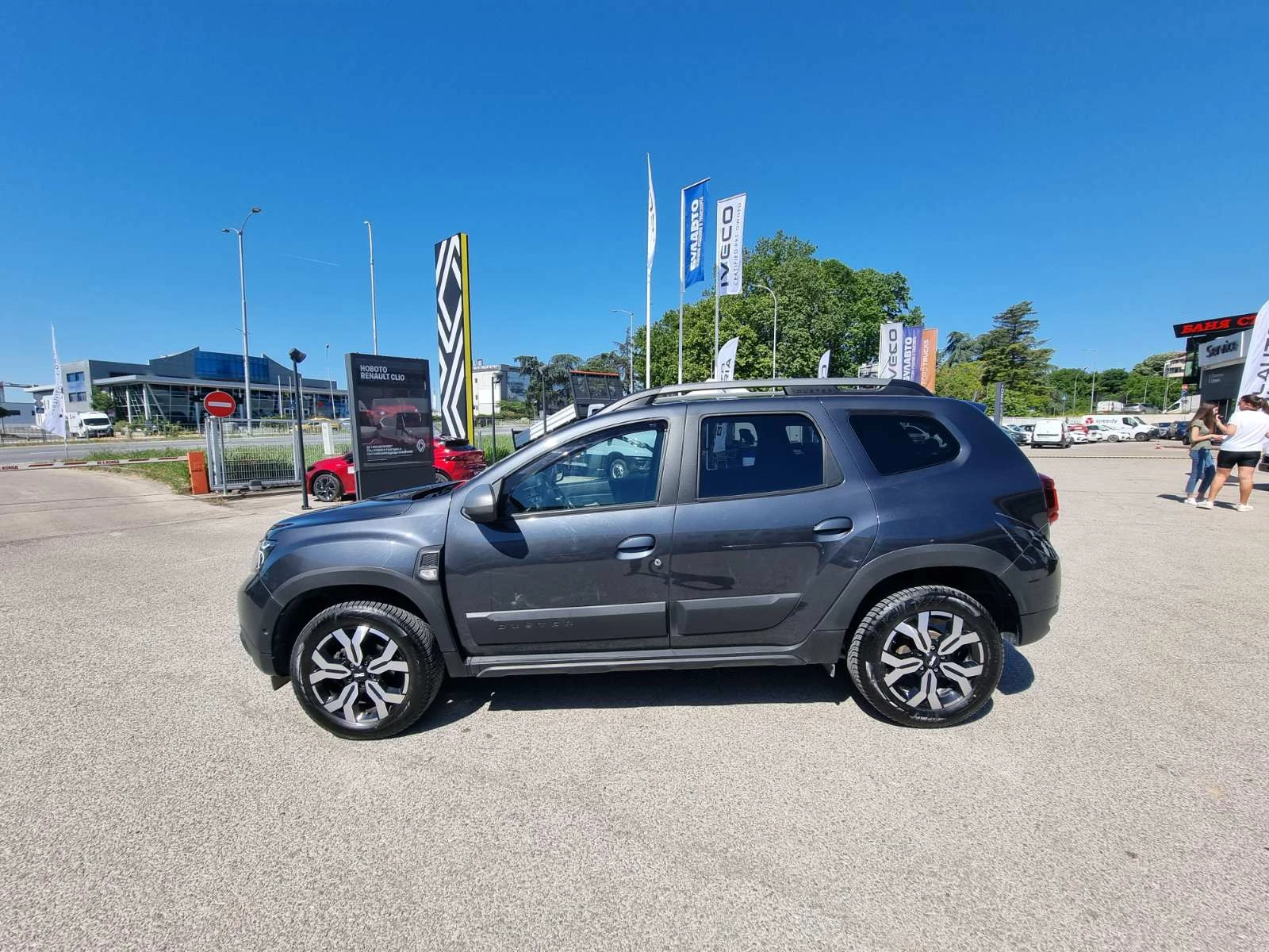Dacia Duster 1.3 TCe 150 EDC, снимка 8 - Автомобили и джипове - 54870893