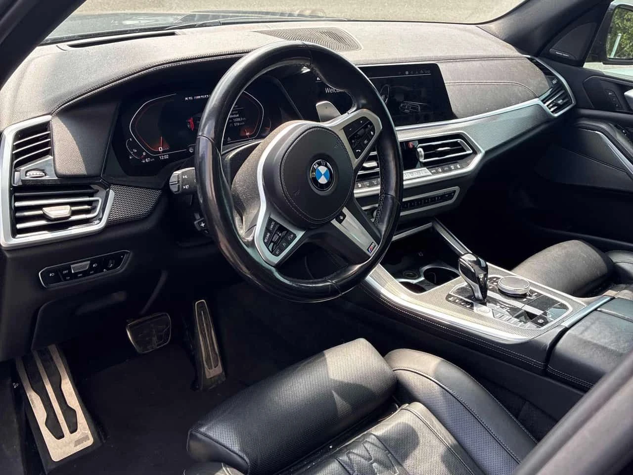 BMW X5 M50i | CARFAX | АВТОКРЕДИТ БЕЗ ПЪРВОНАЧАЛНА ВНОСКА, снимка 7 - Автомобили и джипове - 55412457