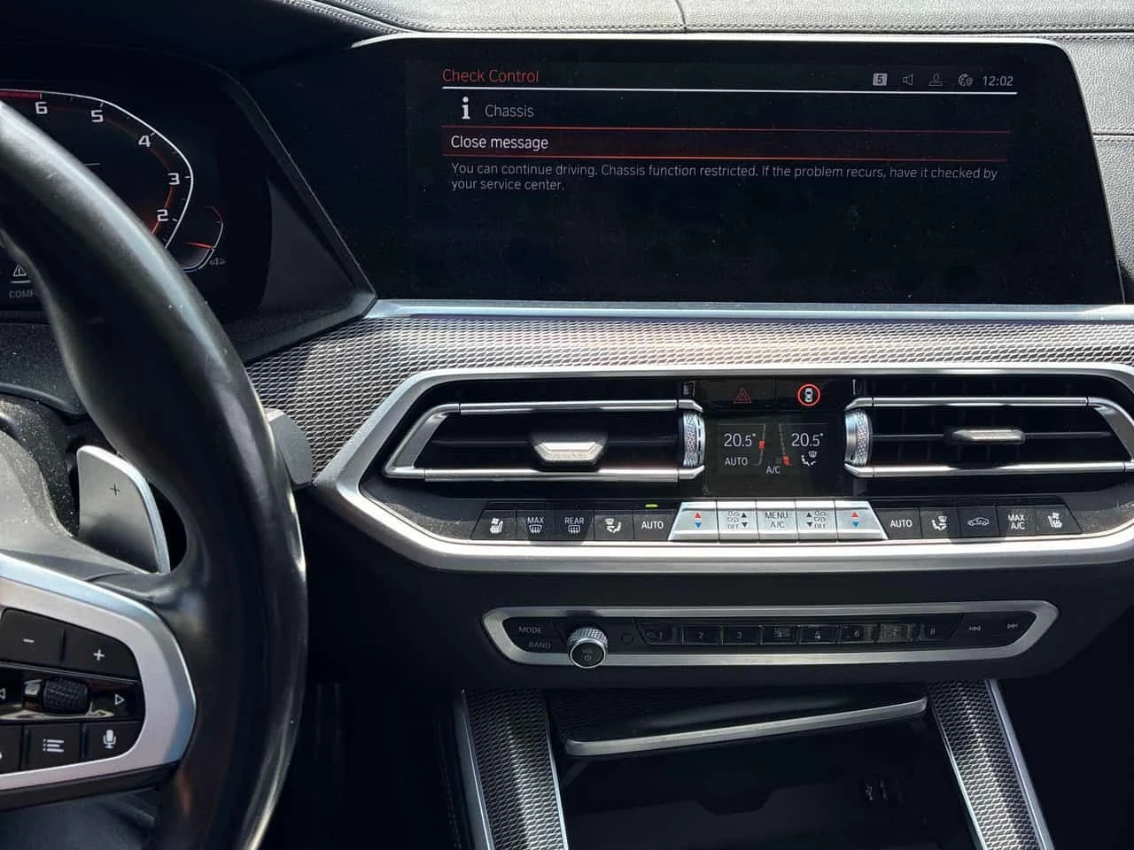 BMW X5 M50i | CARFAX | АВТОКРЕДИТ БЕЗ ПЪРВОНАЧАЛНА ВНОСКА, снимка 9 - Автомобили и джипове - 55412457