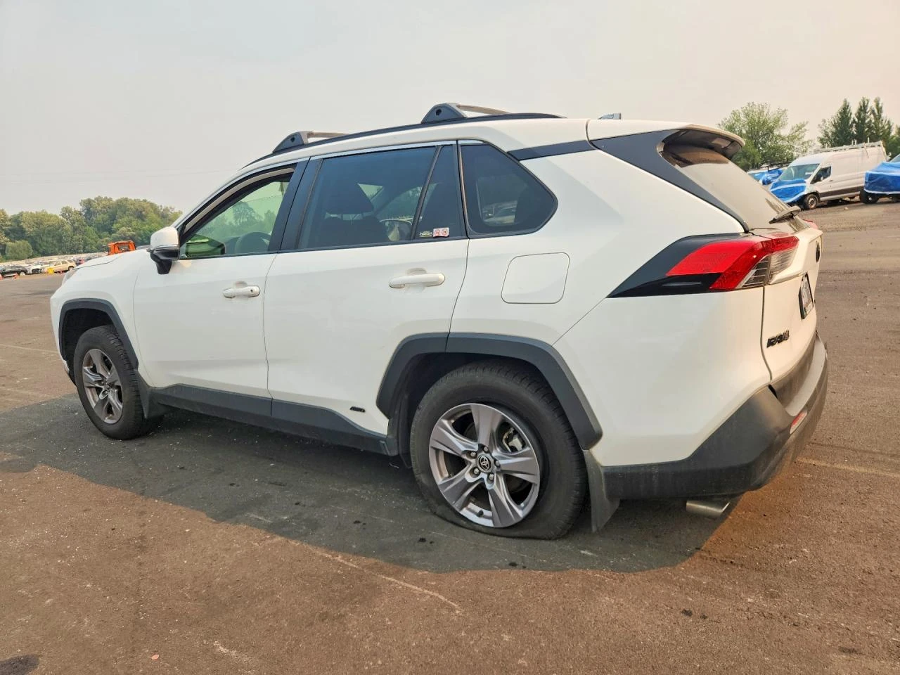 Toyota Rav4 2.5l Le, снимка 2 - Автомобили и джипове - 55878478
