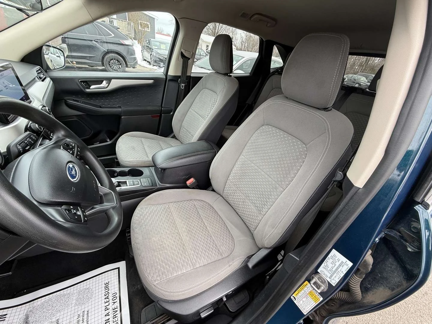 Ford Escape, снимка 15 - Автомобили и джипове - 56019549