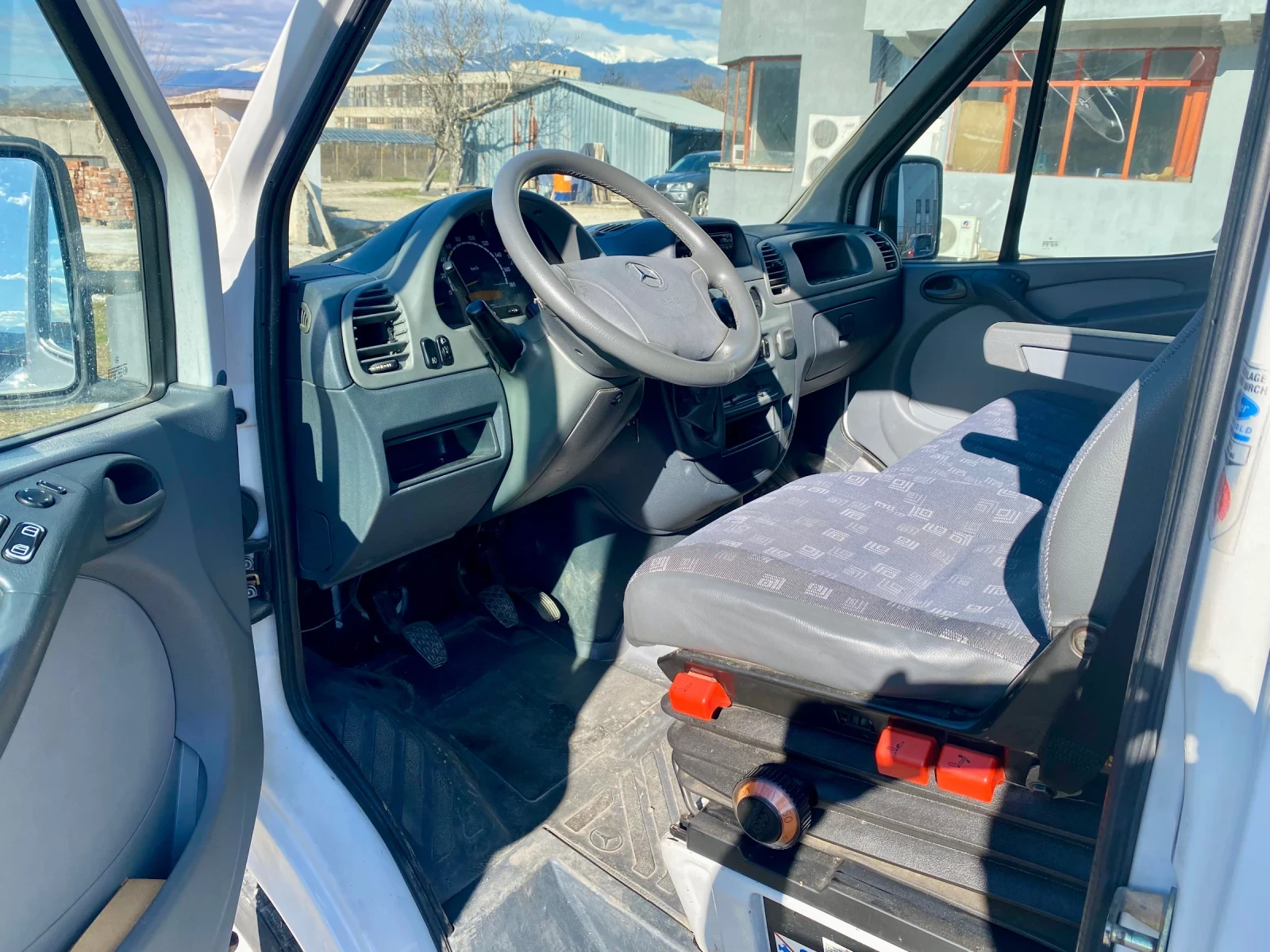 Mercedes-Benz 313 313 2.2 CDI 130 k.c - изображение 10