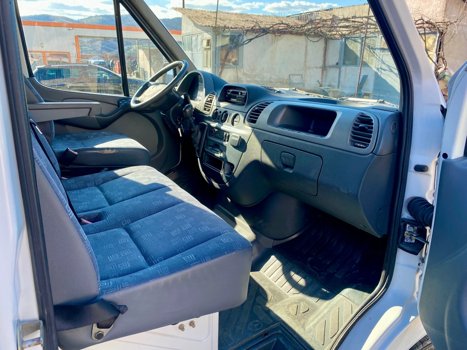 Mercedes-Benz 313 313 2.2 CDI 130 k.c - изображение 9