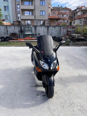  Yamaha T-max