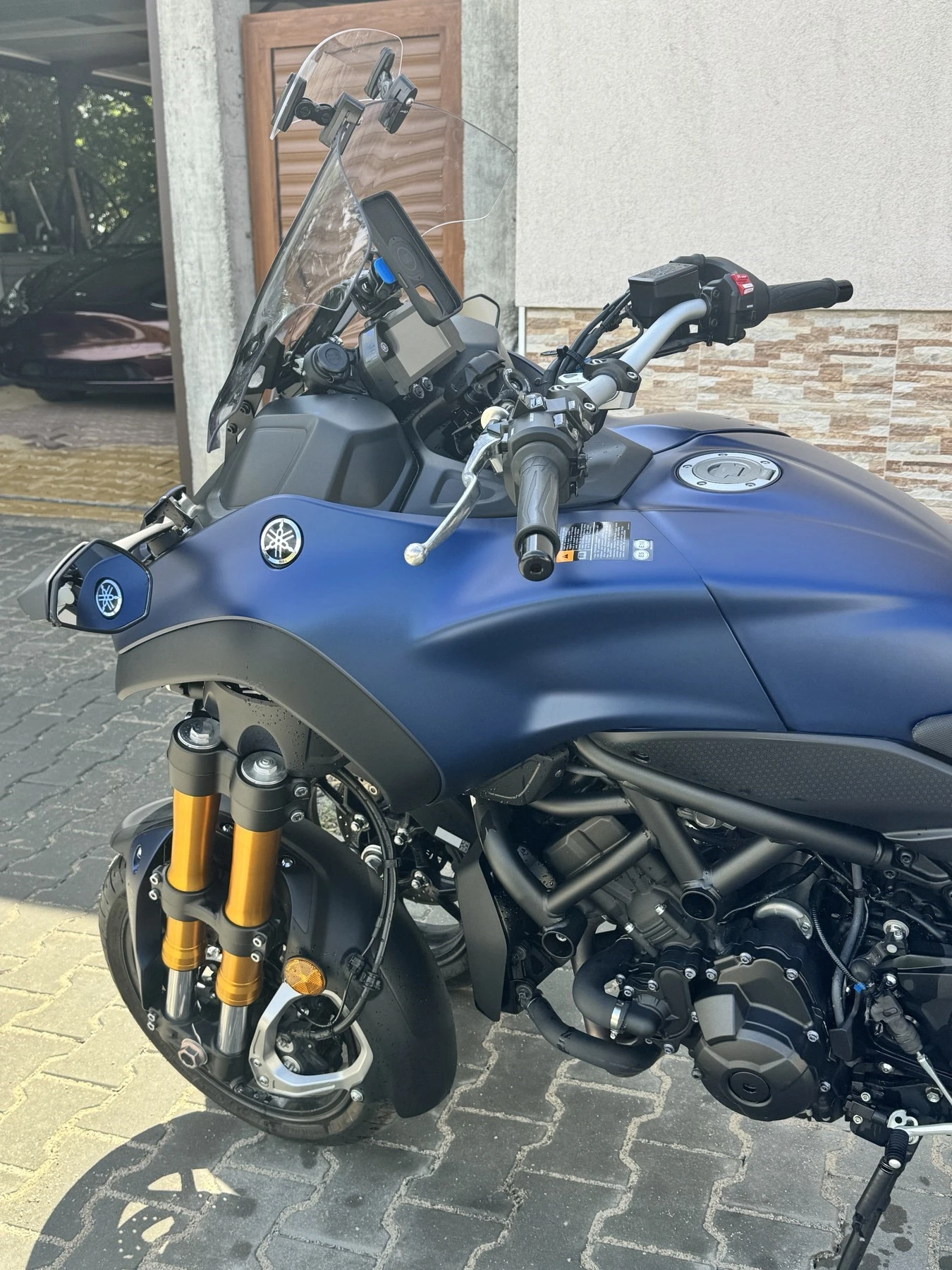 Yamaha Mt-09 Niken GT - изображение 5