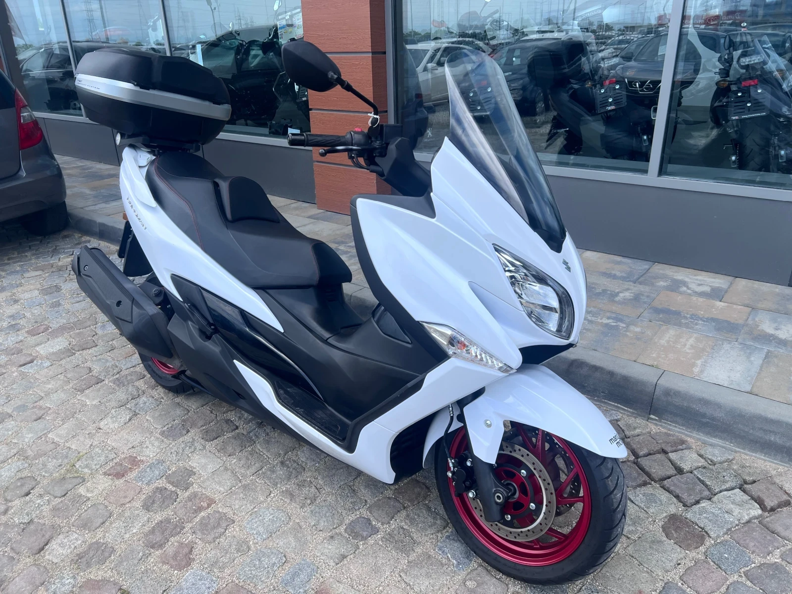 Suzuki Burgman 400 ABS, снимка 2 - Мотоциклети и мототехника - 54639576