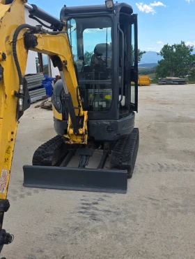 Багер New Holland Е26, снимка 8
