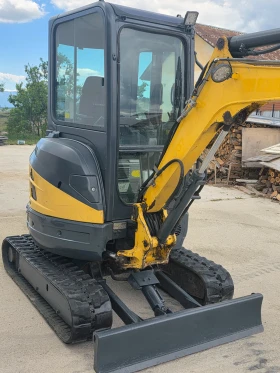 Багер New Holland Е26, снимка 3