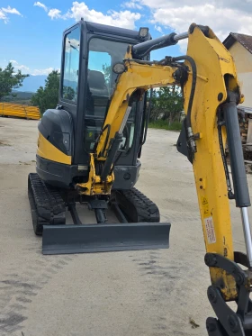 Багер New Holland Е26, снимка 9
