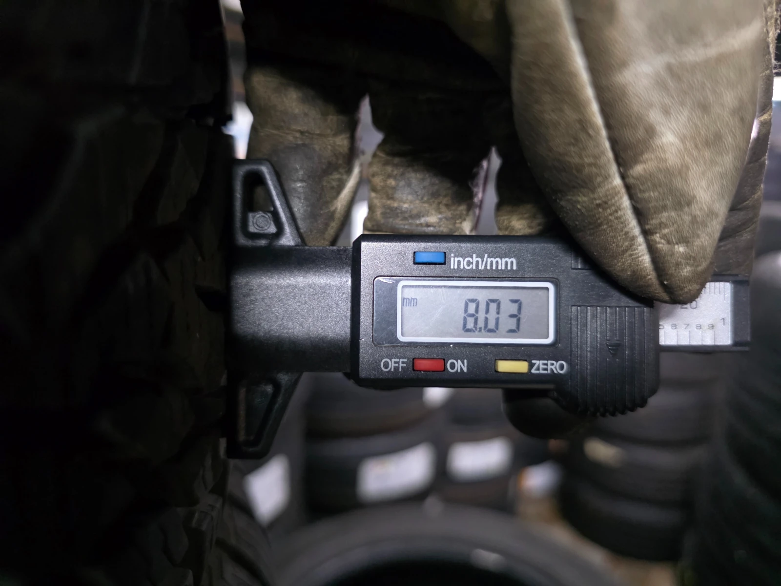 Гуми Зимни 175/65R14, снимка 6 - Гуми и джанти - 53965349