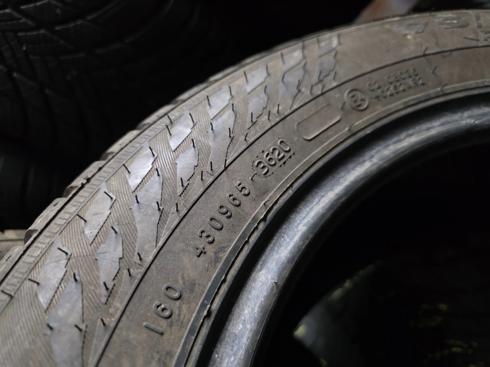 Гуми Зимни 175/65R14, снимка 8 - Гуми и джанти - 53965349