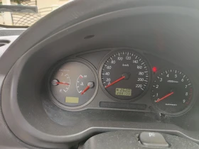 Subaru Impreza 2.0 i R + газ, снимка 11